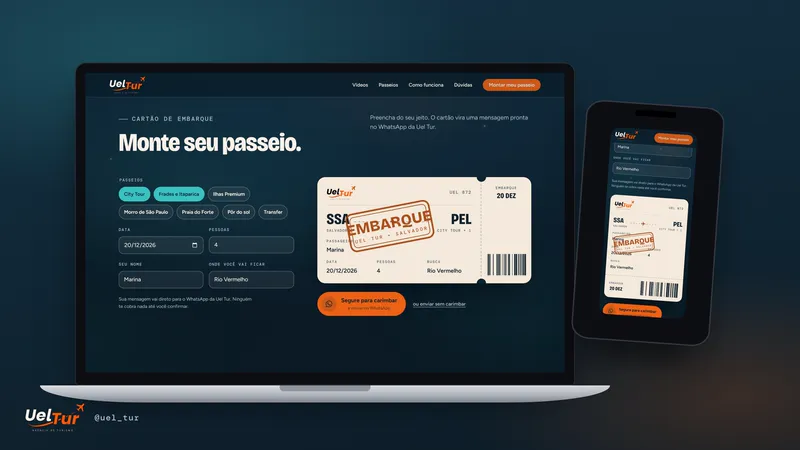 Notebook e celular com a seção Monte seu passeio e o cartão de embarque carimbado ao lado.