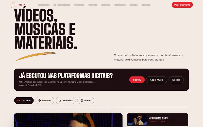Seção Vídeos, músicas e materiais no site do VZ, com os botões das plataformas e as abas de mídia.
